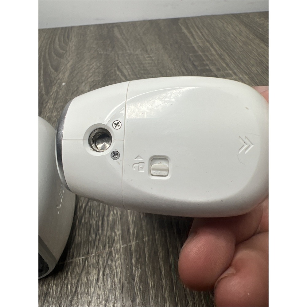 Netgear Arlo VMC3030 Wireless HD Security Camera Lot 2 White Indoor Outdoor Add - Picture 9 of 16